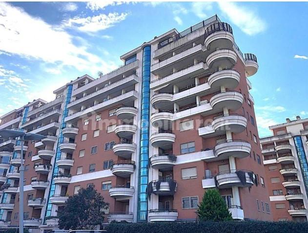 appartamento in vendita a Roma in zona Acilia