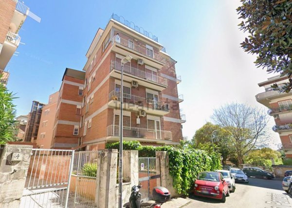 appartamento in vendita a Roma in zona Monte Sacro/Talenti