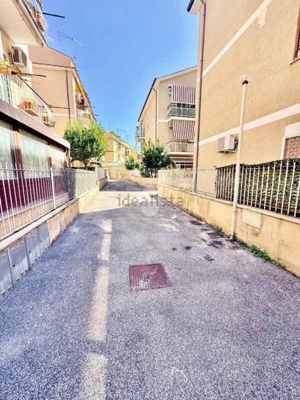 appartamento in vendita a Roma in zona Ponte Mammolo