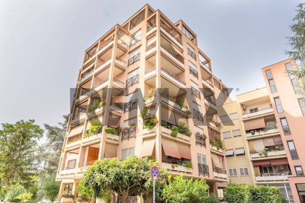 appartamento in vendita a Roma in zona Vigna Murata