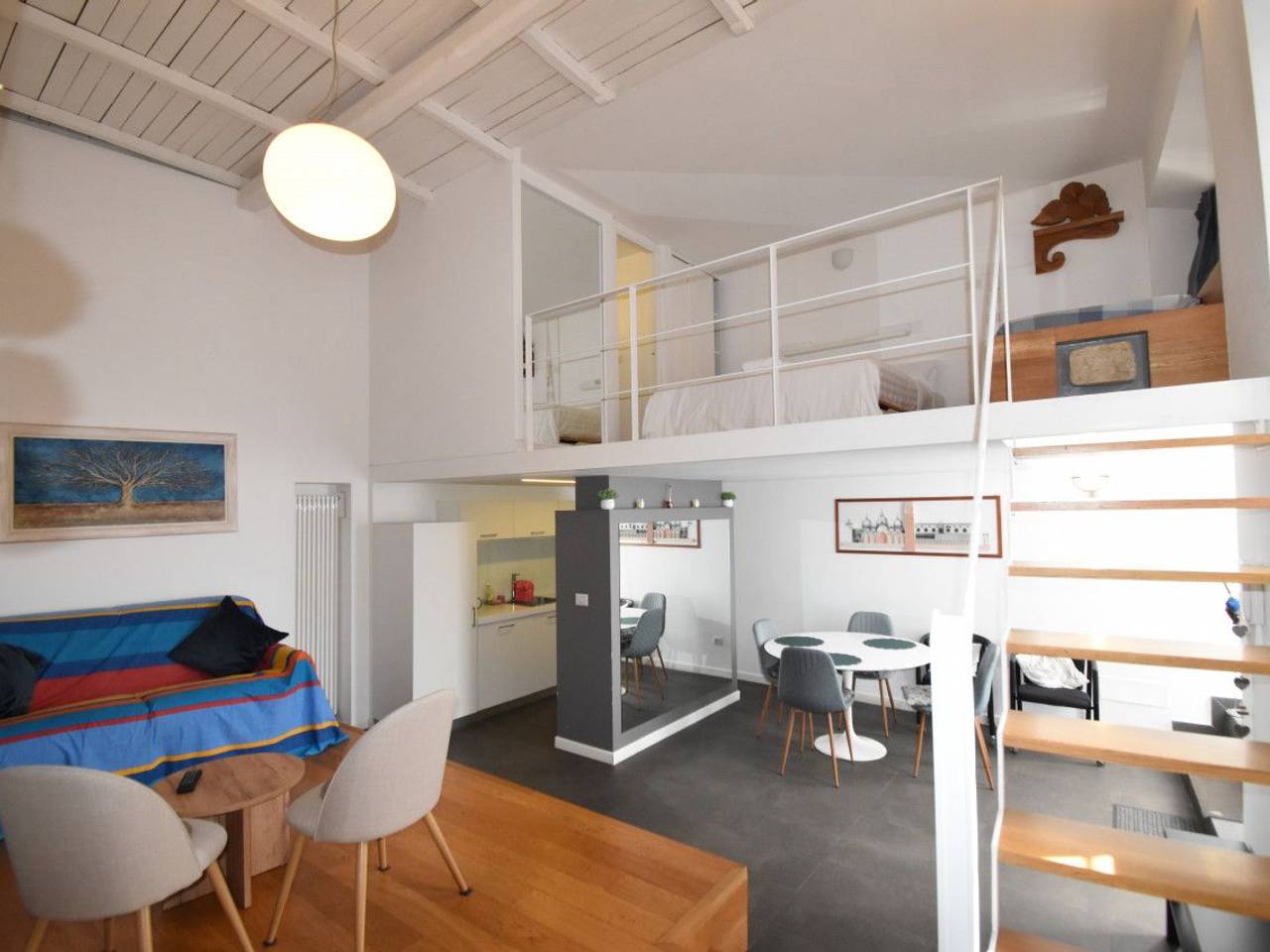 appartamento in vendita a Roma in zona Trastevere