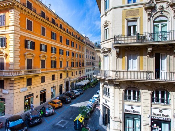 appartamento in vendita a Roma in zona Ludovisi/Sallustiano