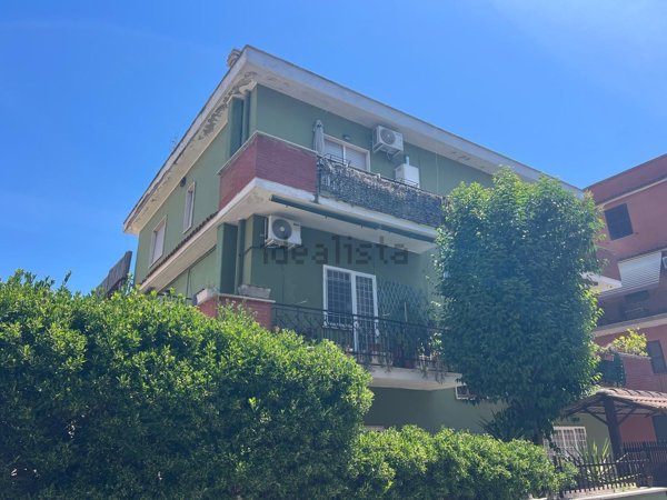 appartamento in vendita a Roma in zona Ottavia