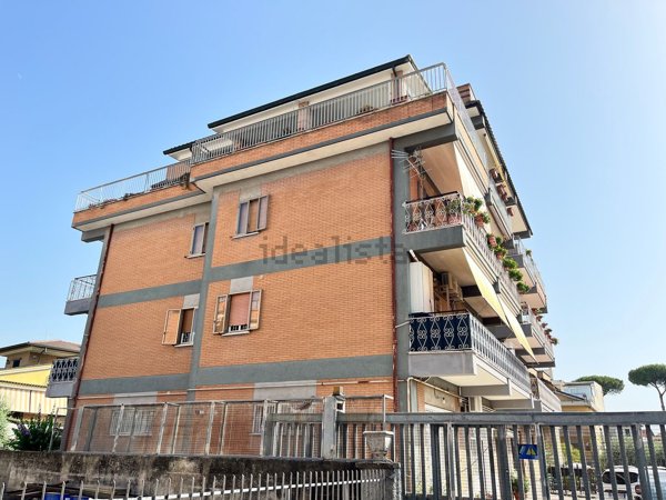 appartamento in vendita a Roma in zona Borghesiana