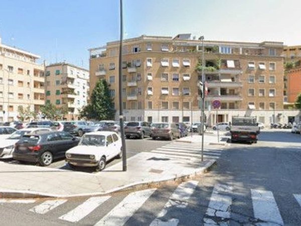 appartamento in vendita a Roma in zona Nomentano