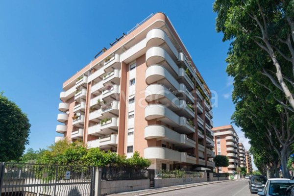 appartamento in vendita a Roma in zona Torrino