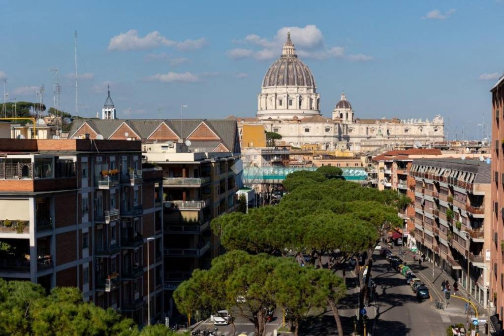 appartamento in vendita a Roma in zona Aurelio