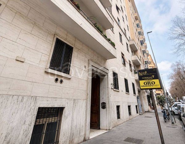 appartamento in vendita a Roma in zona Nomentano