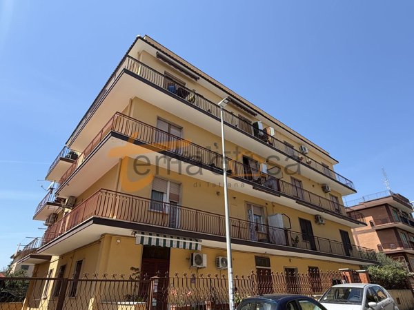 appartamento in vendita a Roma in zona Borghesiana