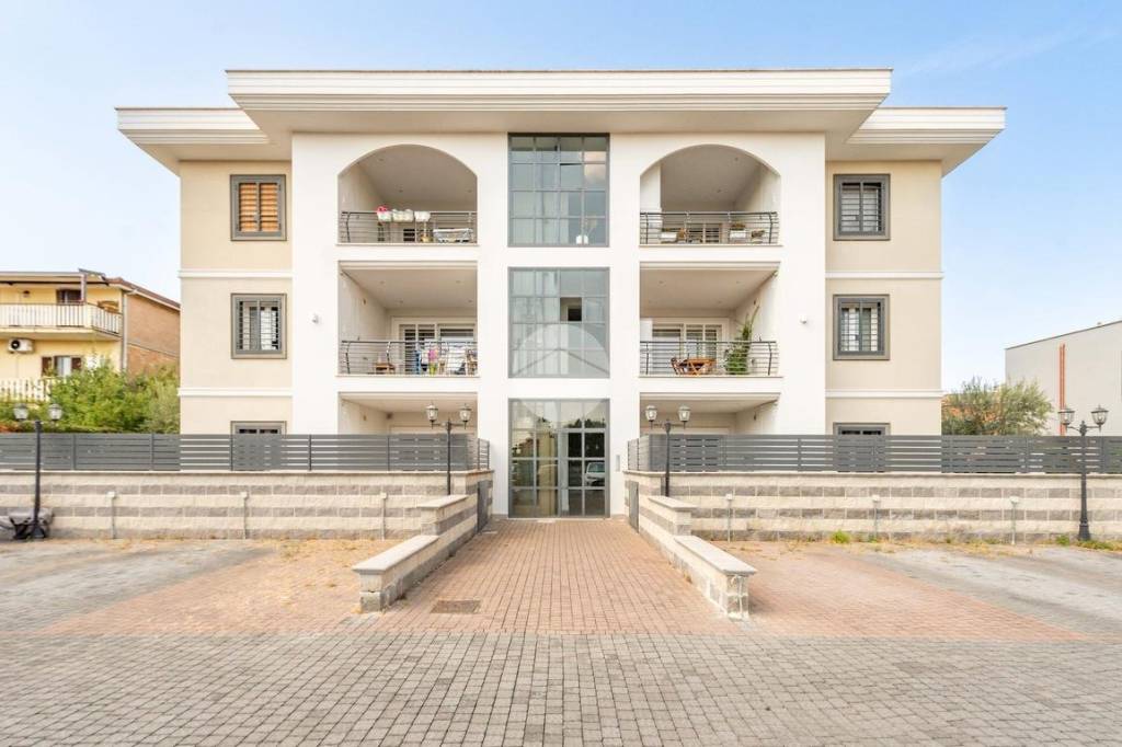 appartamento in vendita a Roma in zona Finocchio