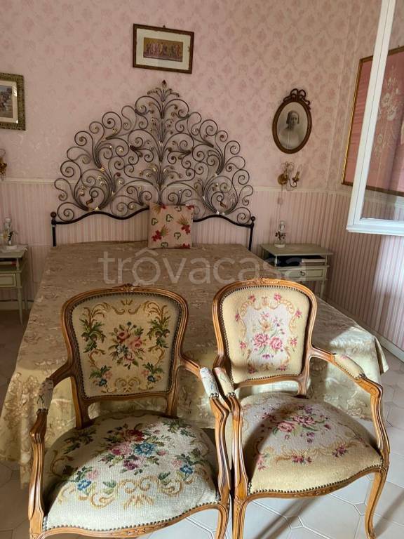 casa indipendente in vendita a Roma in zona Axa