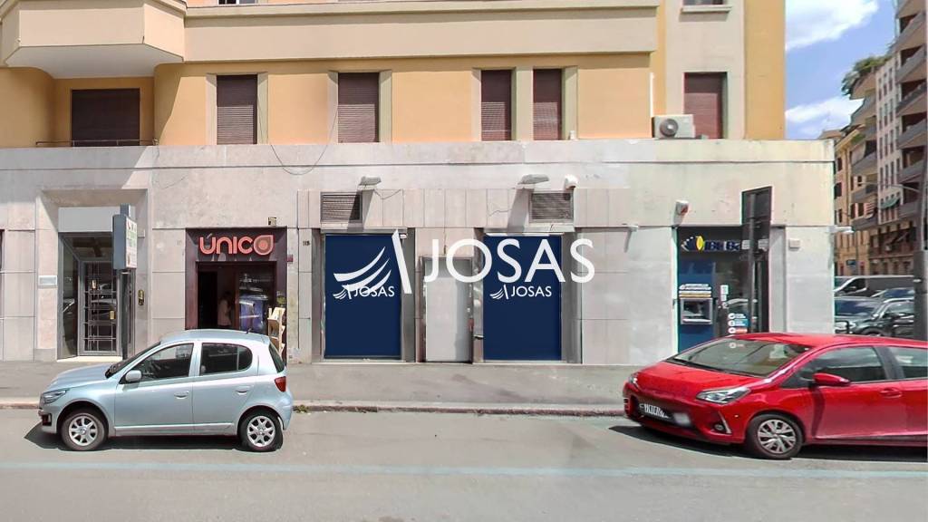 appartamento in vendita a Roma in zona Appio Latino
