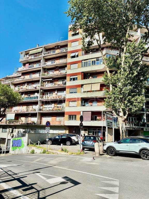 appartamento in vendita a Roma in zona Portuense