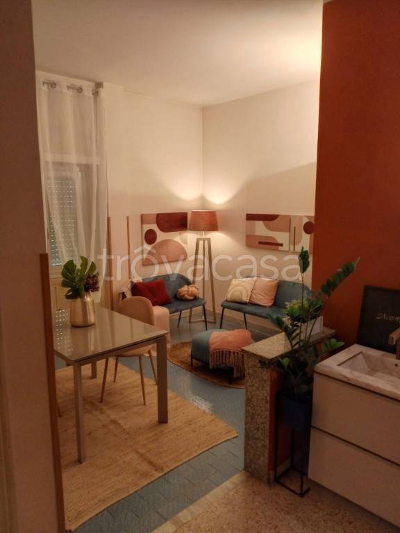 appartamento in vendita a Roma in zona Cinecittà
