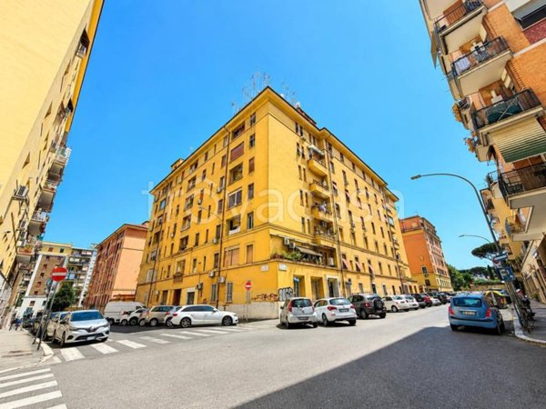 appartamento in vendita a Roma in zona Prenestino-Labicano