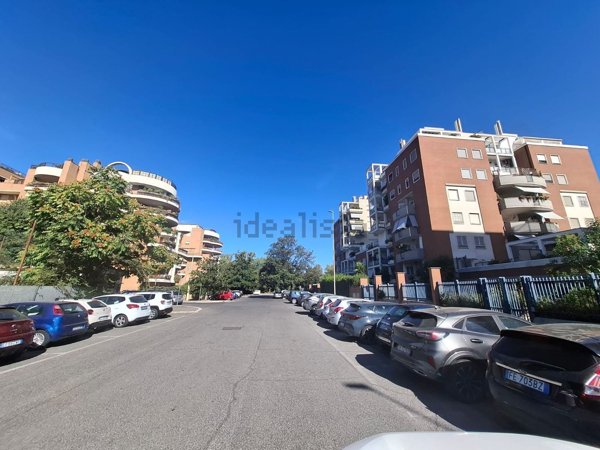 appartamento in vendita a Roma in zona Torrino