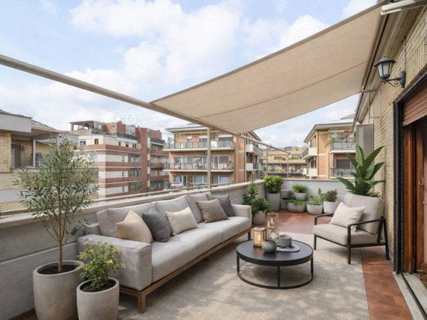 appartamento in vendita a Roma in zona Portuense