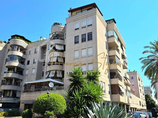 appartamento in vendita a Roma in zona Torrino