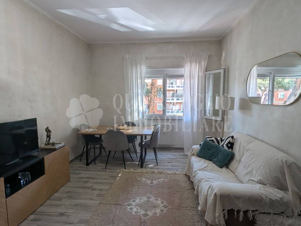appartamento in vendita a Roma in zona Ostia