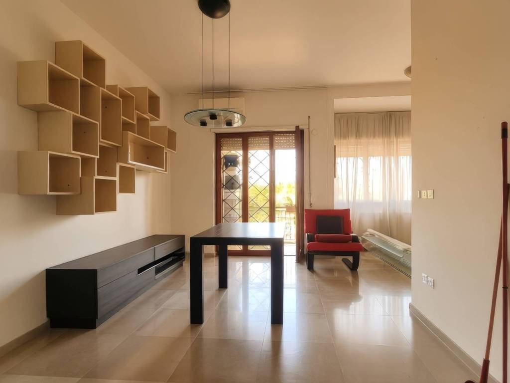 appartamento in vendita a Roma in zona Mostacciano