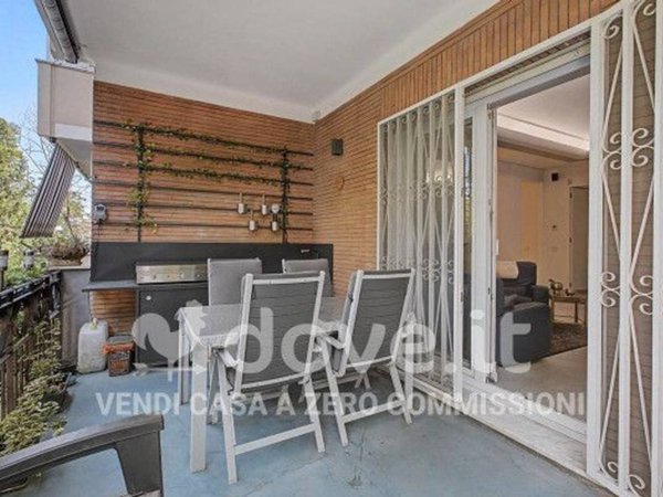 appartamento in vendita a Roma in zona Ostiense