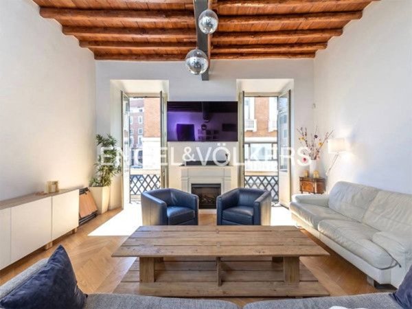appartamento in vendita a Roma in zona Campo Marzio