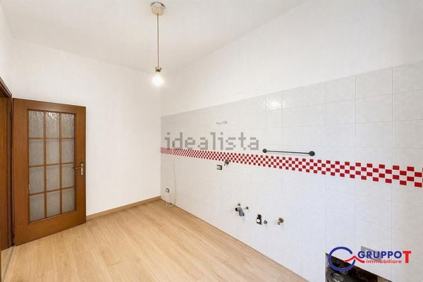 appartamento in vendita a Roma in zona Vitinia