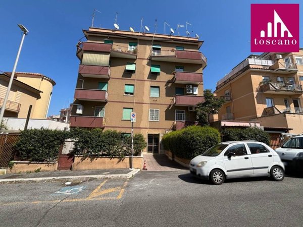 appartamento in vendita a Roma in zona Primavalle