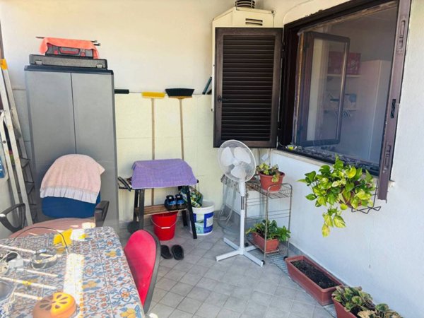 appartamento in vendita a Roma in zona Lago Regillo