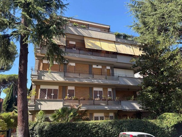 appartamento in vendita a Roma in zona Aurelio