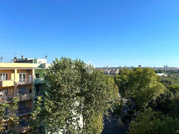 appartamento in vendita a Roma in zona Portuense