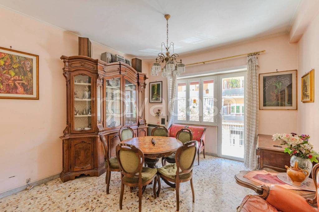 appartamento in vendita a Roma in zona Gianicolense