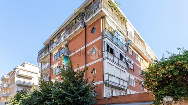 appartamento in vendita a Roma in zona Gianicolense