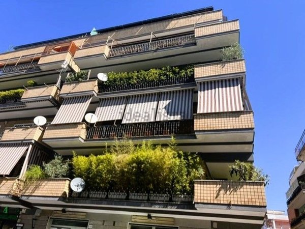 appartamento in vendita a Roma in zona Tor di Quinto