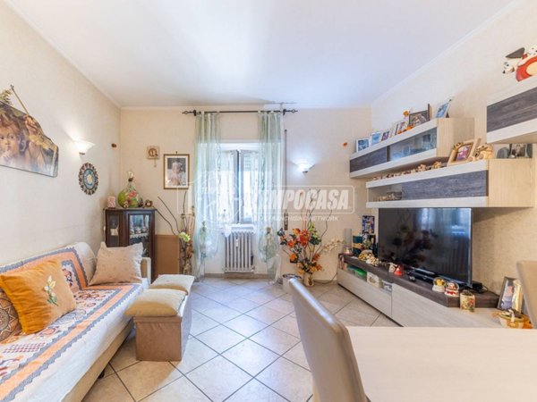 appartamento in vendita a Roma in zona Don Bosco