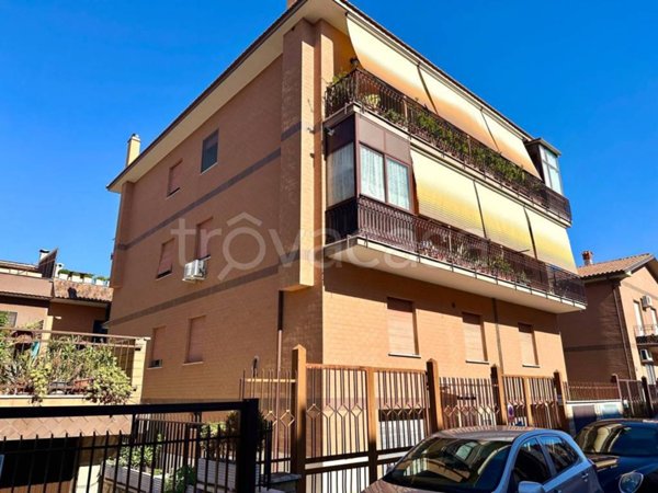 appartamento in vendita a Roma in zona Labaro