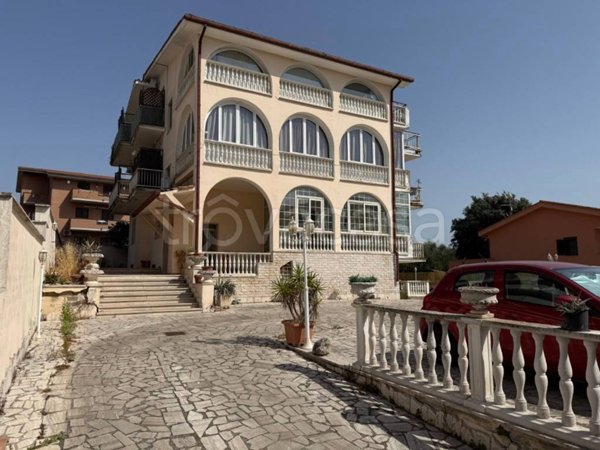 appartamento in vendita a Roma in zona Portuense
