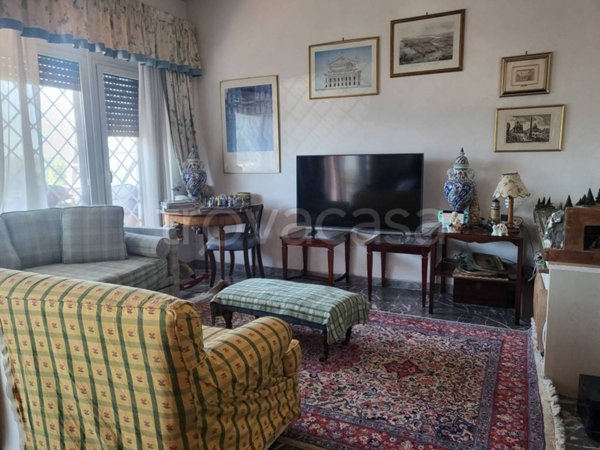 appartamento in vendita a Roma in zona EUR
