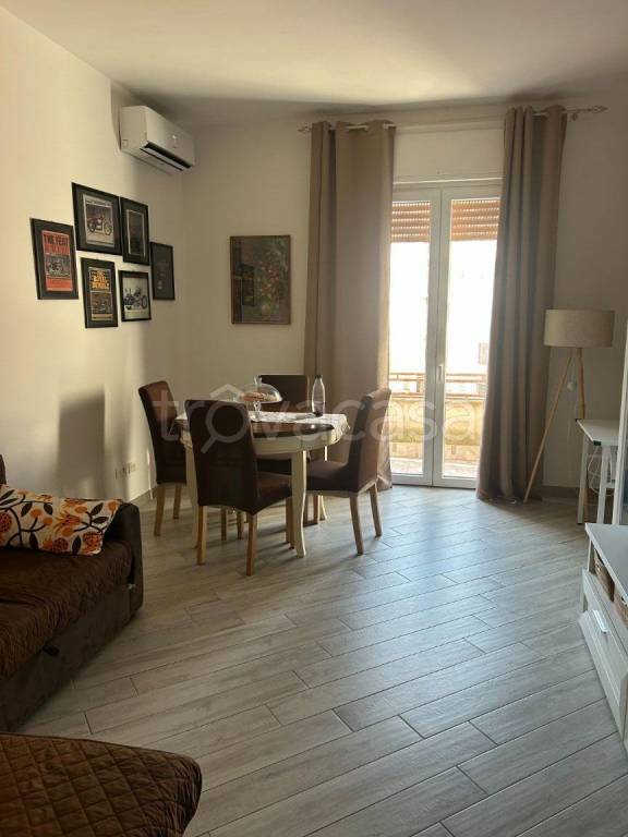appartamento in vendita a Roma in zona Appio Latino
