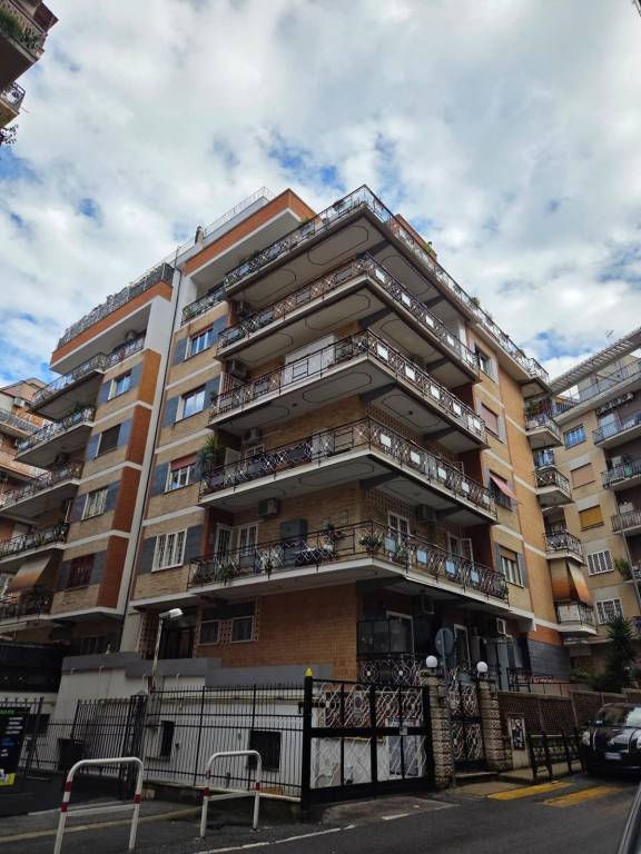 appartamento in vendita a Roma in zona Collatino