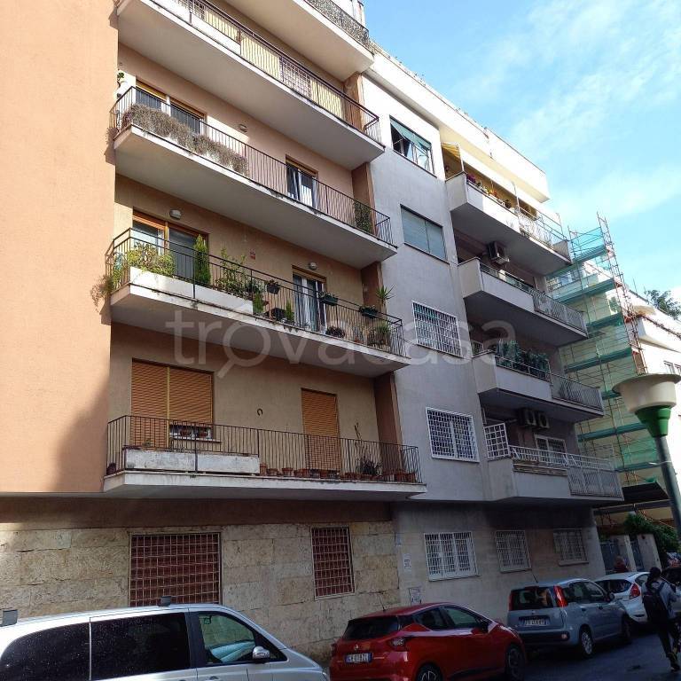 appartamento in vendita a Roma in zona Tor di Quinto