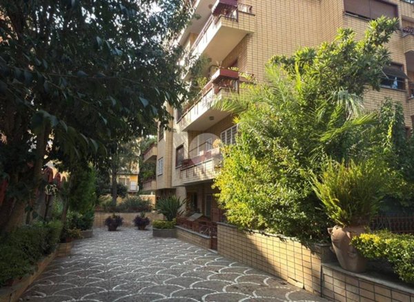 appartamento in vendita a Roma in zona Monte Sacro/Talenti