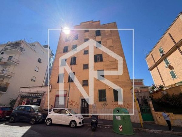 appartamento in vendita a Roma in zona Prenestino-Centocelle