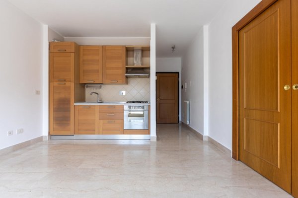 appartamento in vendita a Roma in zona Ostia