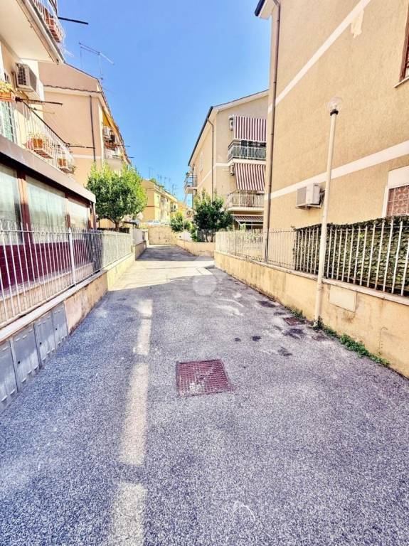 appartamento in vendita a Roma in zona Ponte Mammolo