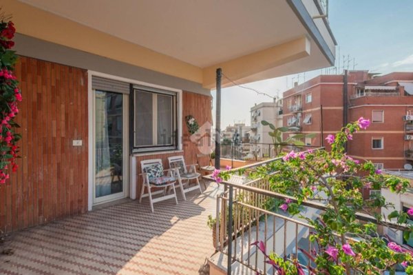 appartamento in vendita a Roma in zona Torrevecchia