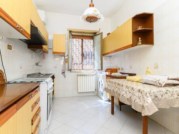 appartamento in vendita a Roma in zona Portuense