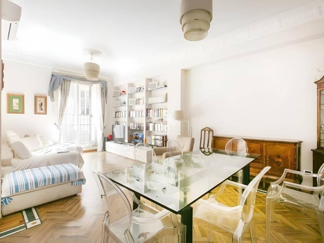 appartamento in vendita a Roma in zona Rione Regola