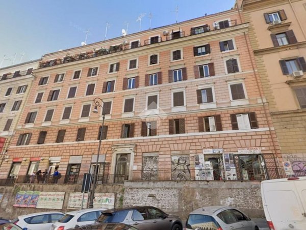 appartamento in vendita a Roma in zona Esquilino