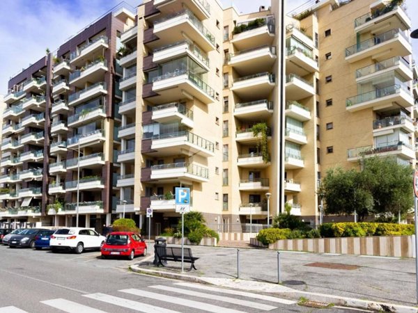 appartamento in vendita a Roma in zona Ostiense